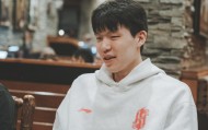 星空体育-无缘入选最佳阵容！杨瀚森数据不错，但出场数不够！