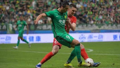 星空体育-国安真核蜕变记：从“玻璃人”到万米跑不累的进攻推土机|北京国安|张玉宁|赛季|球队|球迷_新浪体育_新浪新闻